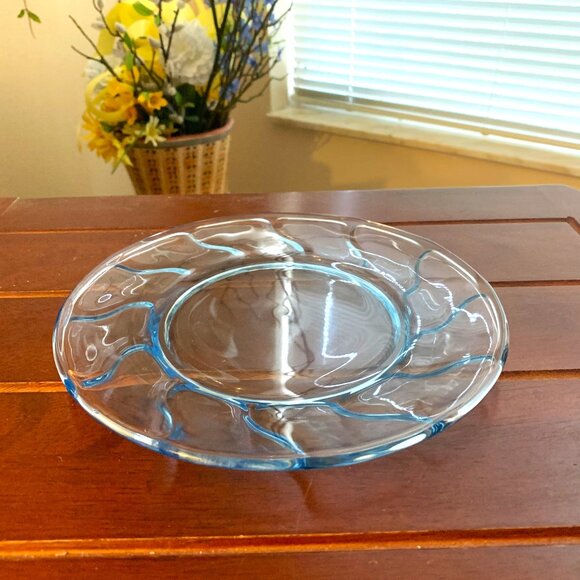 Vintage Fostoria Jamestown Blue Luncheon Plate - Picture 1 of 2